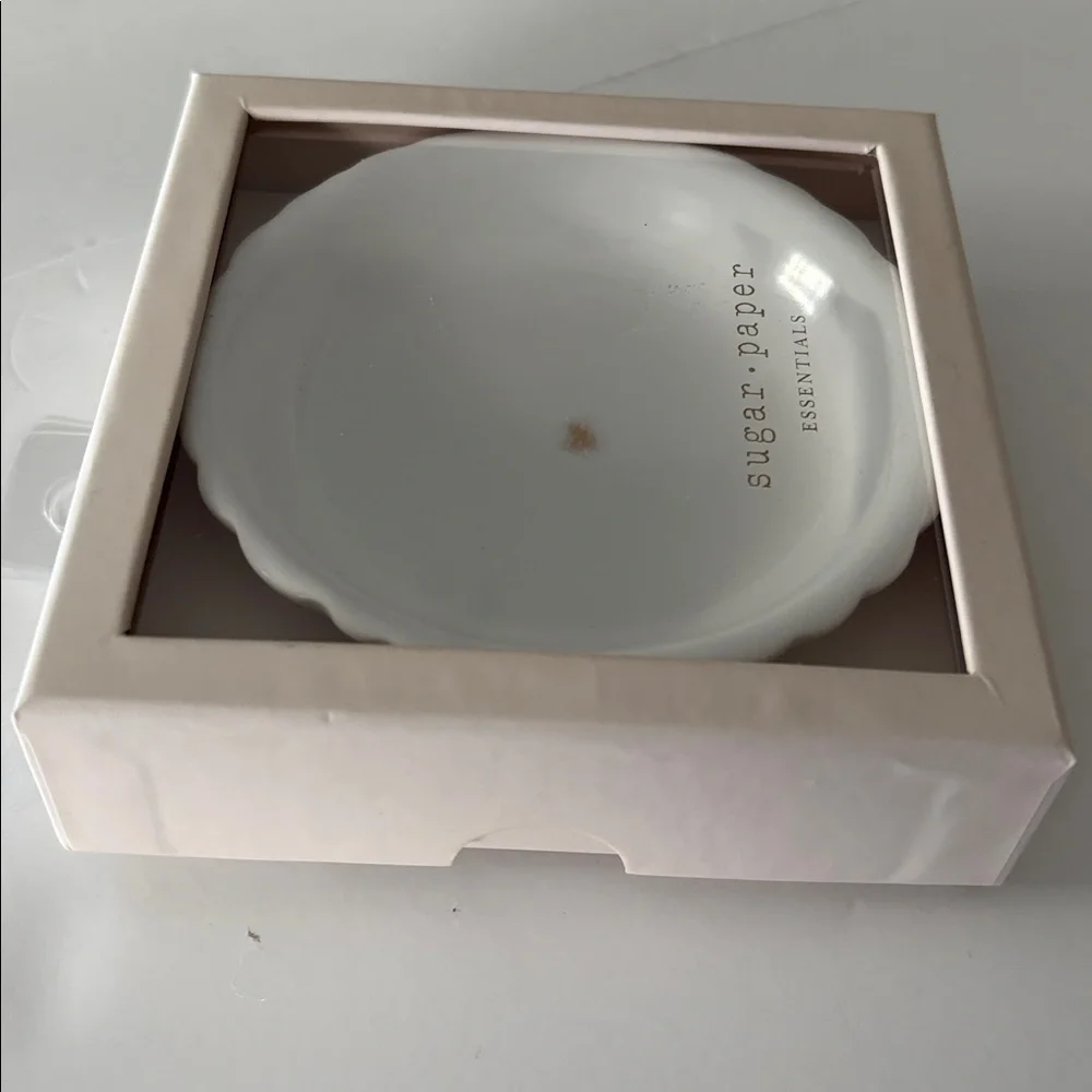 Sugar Paper Essentials Small Round Heart Ceramic Trinket Dish